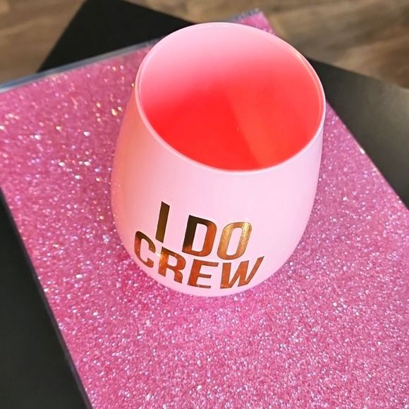 Eight Oak Lane 'I Do Crew' Stemless Wine Glass - Picture 3 of 3